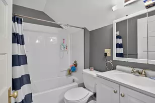 704 Orange St, Jackson, MI 49202 - Photo 16