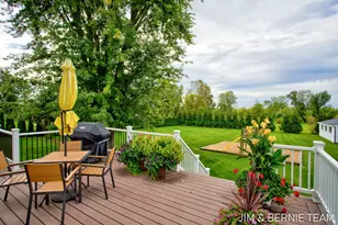 310 W 48th St, Holland, MI 49423 - Photo 62