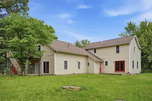 9050 Almena Dr, Kalamazoo, MI 49009 - Photo 2