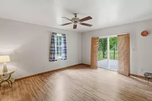 9050 Almena Dr, Kalamazoo, MI 49009 - Photo 18