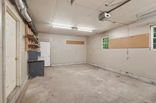 9050 Almena Dr, Kalamazoo, MI 49009 - Photo 20