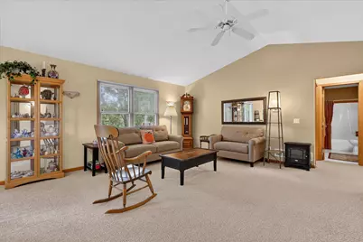 3522 Breezewood Drive SE, Kentwood, MI 49512 - Photo 10