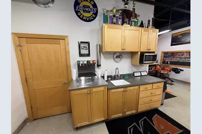 268 N Fairview Road #50, Zeeland, MI 49464 - Photo 6