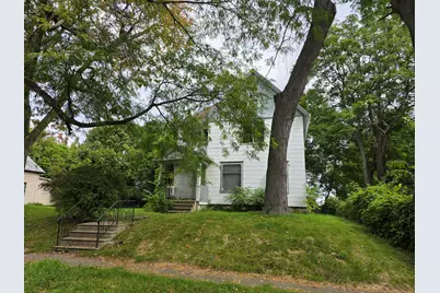 943 Chittock Avenue, Jackson, MI 49203 - Photo 2