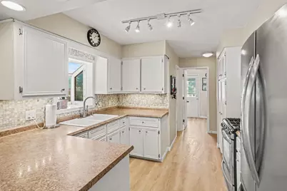 7426 Windgate Drive, Jenison, MI 49428 - Photo 12