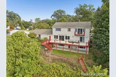 1524 Lakeshore Drive, Muskegon, MI 49441 - Photo 8