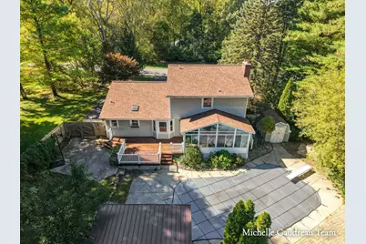 1136 Country Club Drive, Hastings, MI 49058 - Photo 46