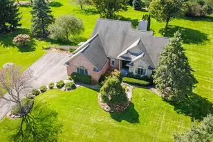 1978 Mayfair Dr, White Lake, MI 48383 - Photo 46