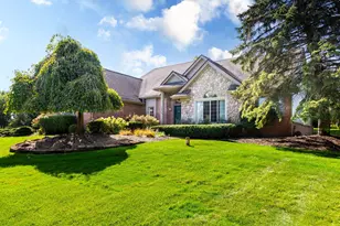 1978 Mayfair Dr, White Lake, MI 48383 - Photo 4