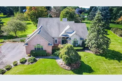 1978 Mayfair Drive, White Lake, MI 48383 - Photo 1