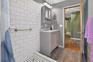 630 Gilbert St, Jackson, MI 49202 - Photo 26