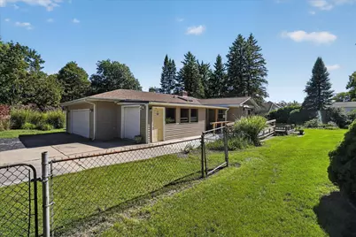 630 Gilbert Street, Jackson, MI 49202 - Photo 36