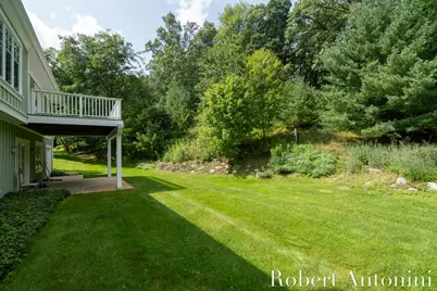 2025 Pine Nook Court NE, Grand Rapids, MI 49525 - Photo 44