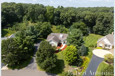 2025 Pine Nook Court NE, Grand Rapids, MI 49525 - Photo 1