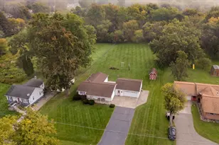 1177 Glendale St, Burton, MI 48509 - Photo 32