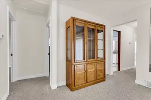 1177 Glendale St, Burton, MI 48509 - Photo 12