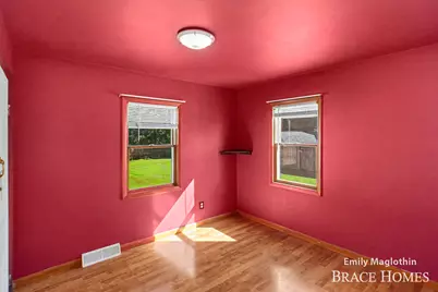 9422 Sparta Avenue NW, Sparta, MI 49345 - Photo 16