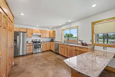 90590 County Road 215, Decatur, MI 49045 - Photo 8