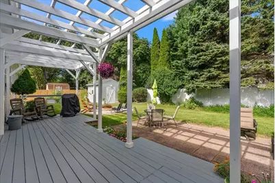 422 Randall Road, Norton Shores, MI 49441 - Photo 12