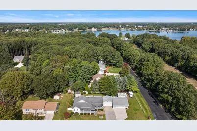 422 Randall Road, Norton Shores, MI 49441 - Photo 52