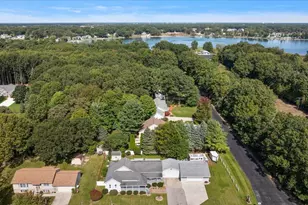 422 Randall Rd, Norton Shores, MI 49441 - Photo 52