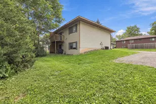 820 Carrier Creek Blvd NE, Grand Rapids, MI 49503 - Photo 20