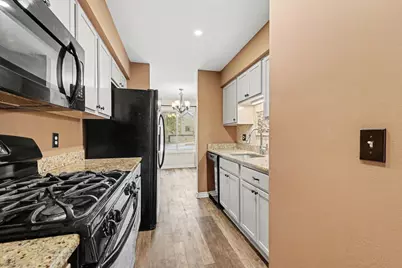 502 Stoneywood Drive, Brighton, MI 48116 - Photo 6