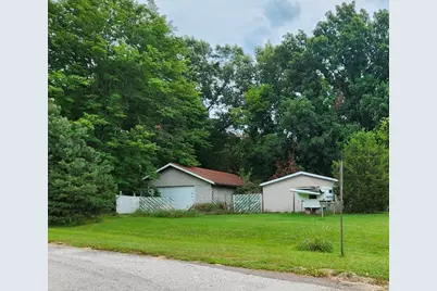 69121 Wallowa Road, Sturgis, MI 49091 - Photo 2