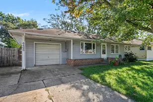 4496 SE Burgis Ave SE, Kentwood, MI 49508 - Photo 1