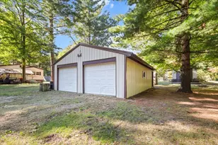 7650 E Lk Dr, Newaygo, MI 49337 - Photo 6