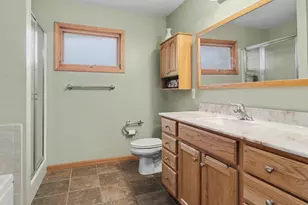 6900 Wellington Dr, Dexter, MI 48130 - Photo 18