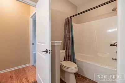 15 W Watershore Drive, Muskegon, MI 49444 - Photo 32
