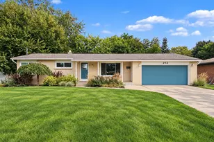 252 Edison Park Ave NW, Grand Rapids, MI 49504 - Photo 1