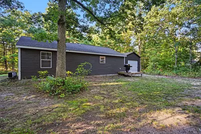 532 W River Road, Muskegon, MI 49445 - Photo 26