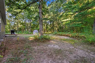532 W River Road, Muskegon, MI 49445 - Photo 30