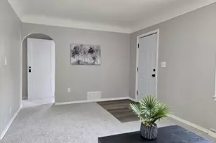 1607 Mary Ave, Lansing, MI 48910 - Photo 16