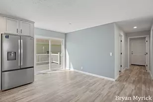 4738 Floral Wood Ln, Holland, MI 49423 - Photo 10