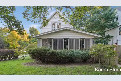134 Fitzhugh Avenue SE, Grand Rapids, MI 49506 - Photo 2