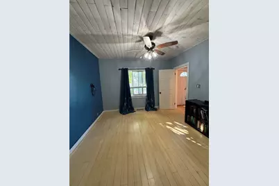510 N Delia Street, Ludington, MI 49431 - Photo 32