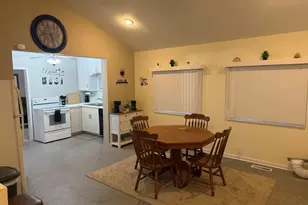 5726 Paw Paw Lake Rd, Coloma, MI 49038 - Photo 4