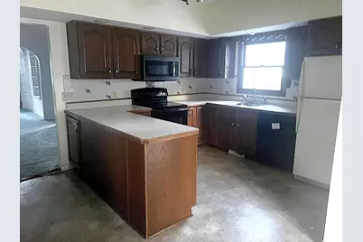 242 Marshall Street, Coldwater, MI 49036 - Photo 4