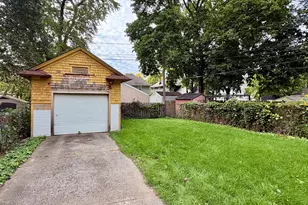 735 College Ave SE, Grand Rapids, MI 49503 - Photo 4