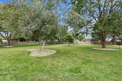 730 Lincoln Pines Place, Saint Joseph, MI 49085 - Photo 8