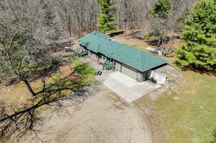 8362 E River Rd, Battle Creek, MI 49014 - Photo 4