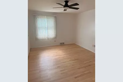 21850 Glenmorra Street, Southfield, MI 48076 - Photo 18