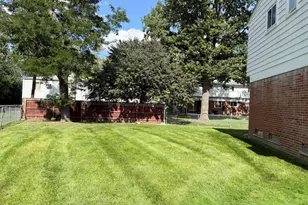 21850 Glenmorra St, Southfield, MI 48076 - Photo 30