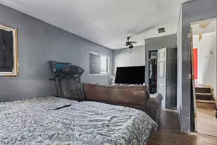 4556 Cleveland St, Wayne, MI 48184 - Photo 12