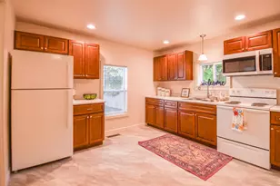 105 W Chicago St, Quincy, MI 49082 - Photo 6