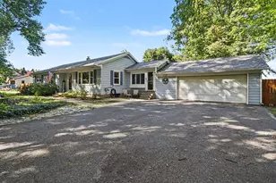 1804 W C Ave, Kalamazoo, MI 49009 - Photo 1