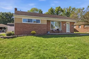 28787 Grandon Ave, Livonia, MI 48150 - Photo 2